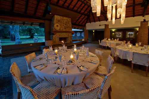 Mfuwe Lodge - South Luangwa Zambia