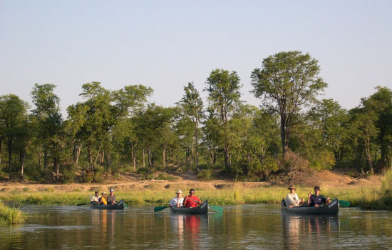 Kanosafari Chirundu - Mana Pools Kano safari Zimbabwe
